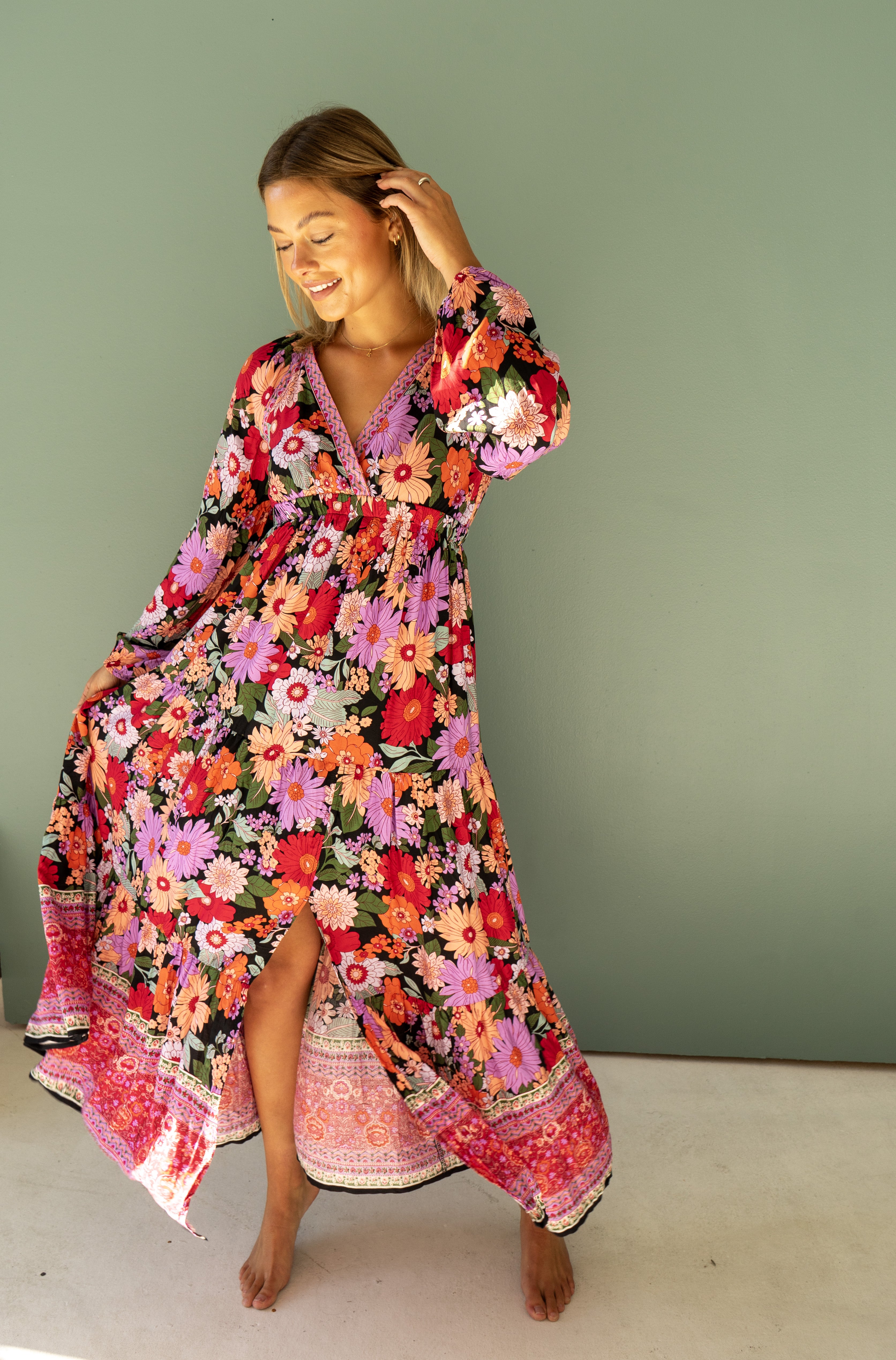 DVF マルチカラープリント柄がいかにもDVFなシルクドレス 送料込 DVF マルチカラープリント柄がいかにもDVFなシルクドレス 送料込