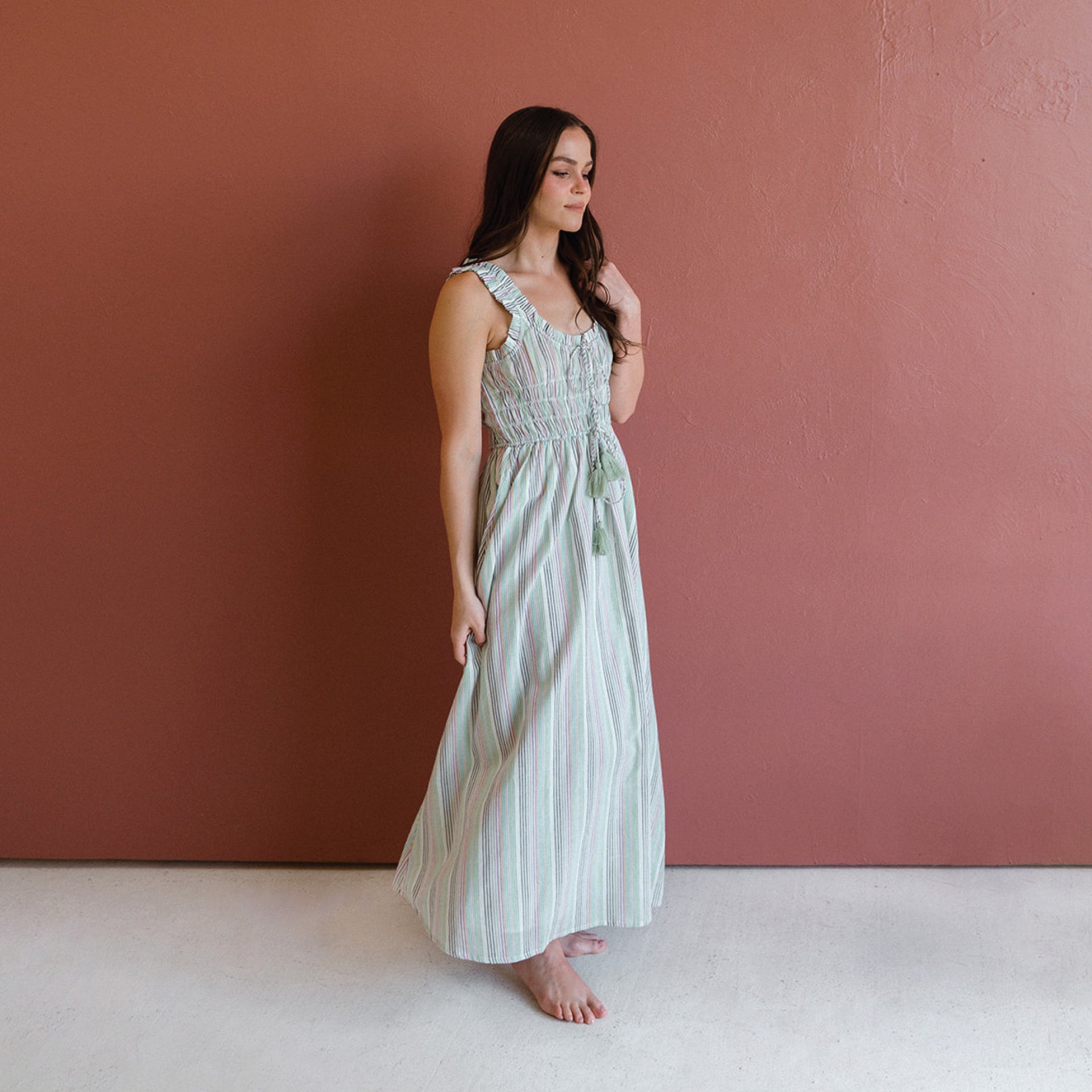 square neck spaghetti strap maxi dress Square Neck Spaghetti Strap Maxi Dress 45766 Red / Medium
